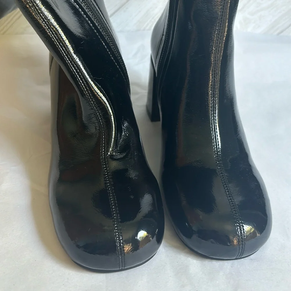 Jeffrey Campbell firm price